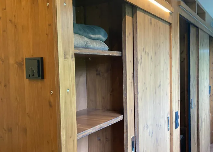 Tiny House im Seecontainer mit Parkplatz, Glasfaser, Netflix, Veranda und gehobener Ausstattung